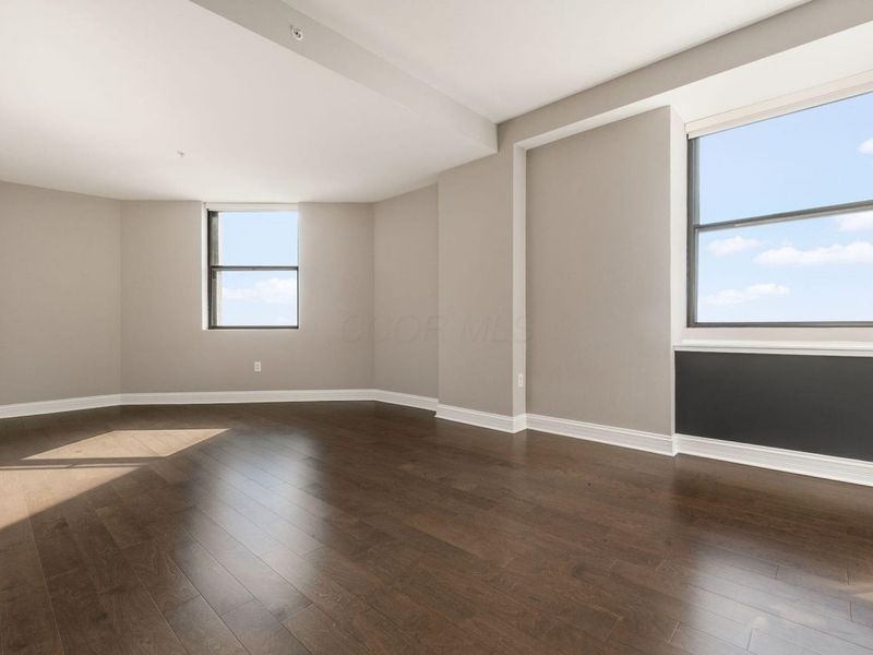 50 W Broad Street, Unit 3003, Columbus, OH 43215 Photo 4