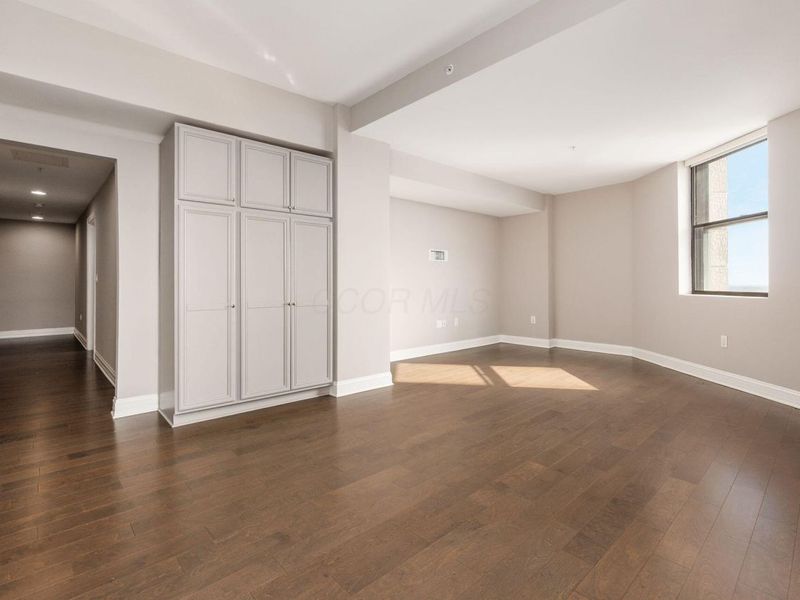 50 W Broad Street, Unit 3003, Columbus, OH 43215 Photo 8