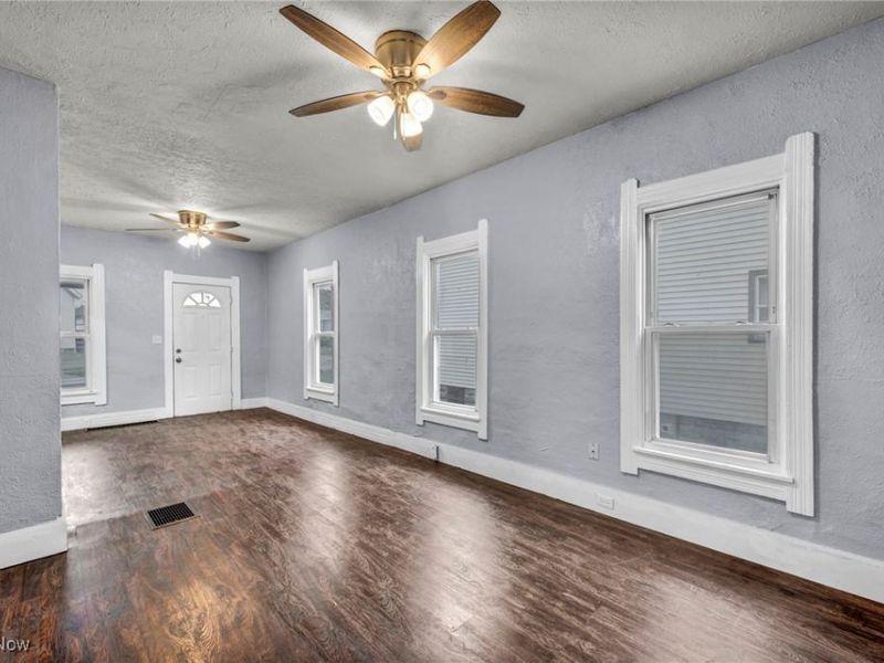 1311 W Erie, Lorain, OH 44052 Photo 12