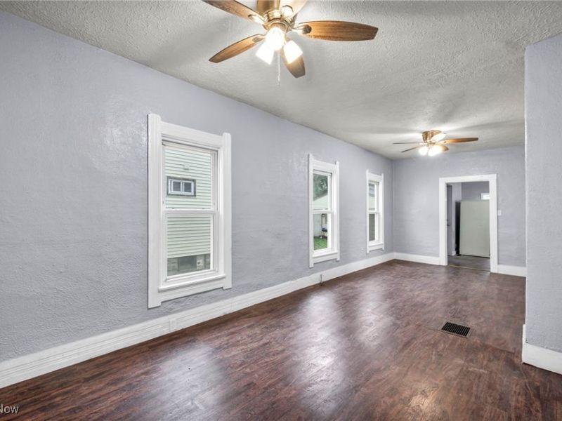 1311 W Erie, Lorain, OH 44052 Photo 14