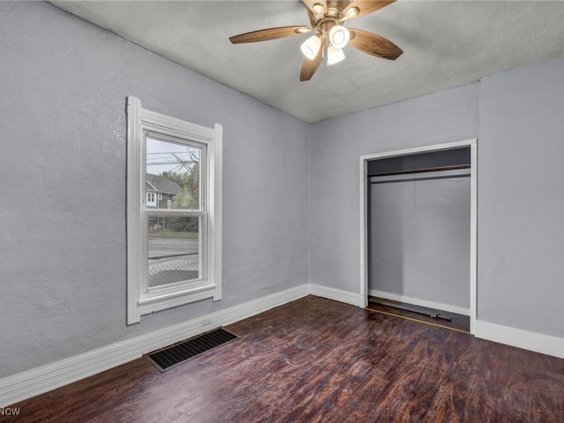 1311 W Erie, Lorain, OH 44052 Photo 21
