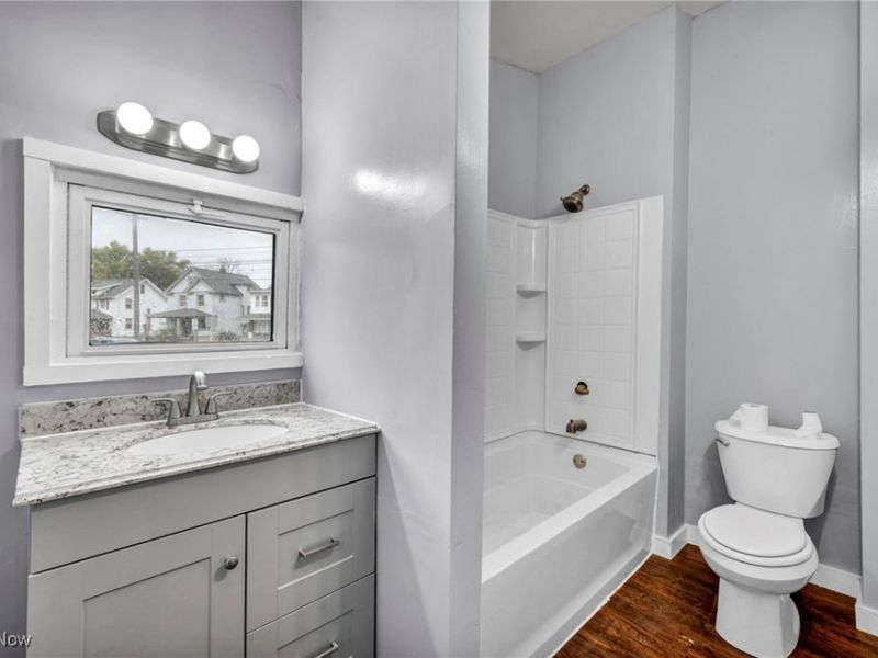 1311 W Erie, Lorain, OH 44052 Photo 22