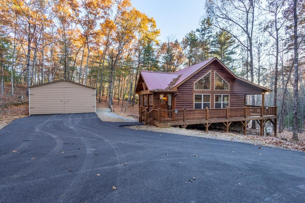 570 Hawthorne Lane Murphy, NC 28906