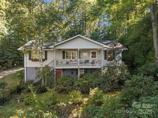 296 Ivy Ridge Circle, Sylva, NC 28779