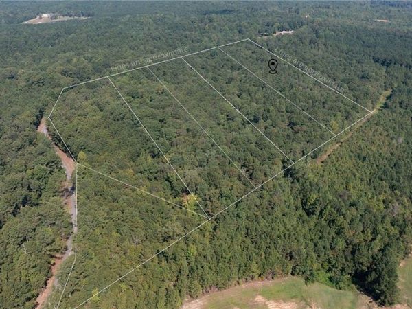 1 Dunn Creek Road, Gordo, AL 35466