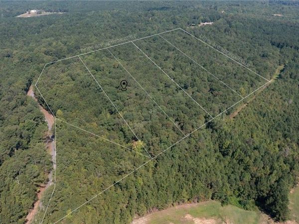 4 Dunn Creek Road, Gordo, AL 35466