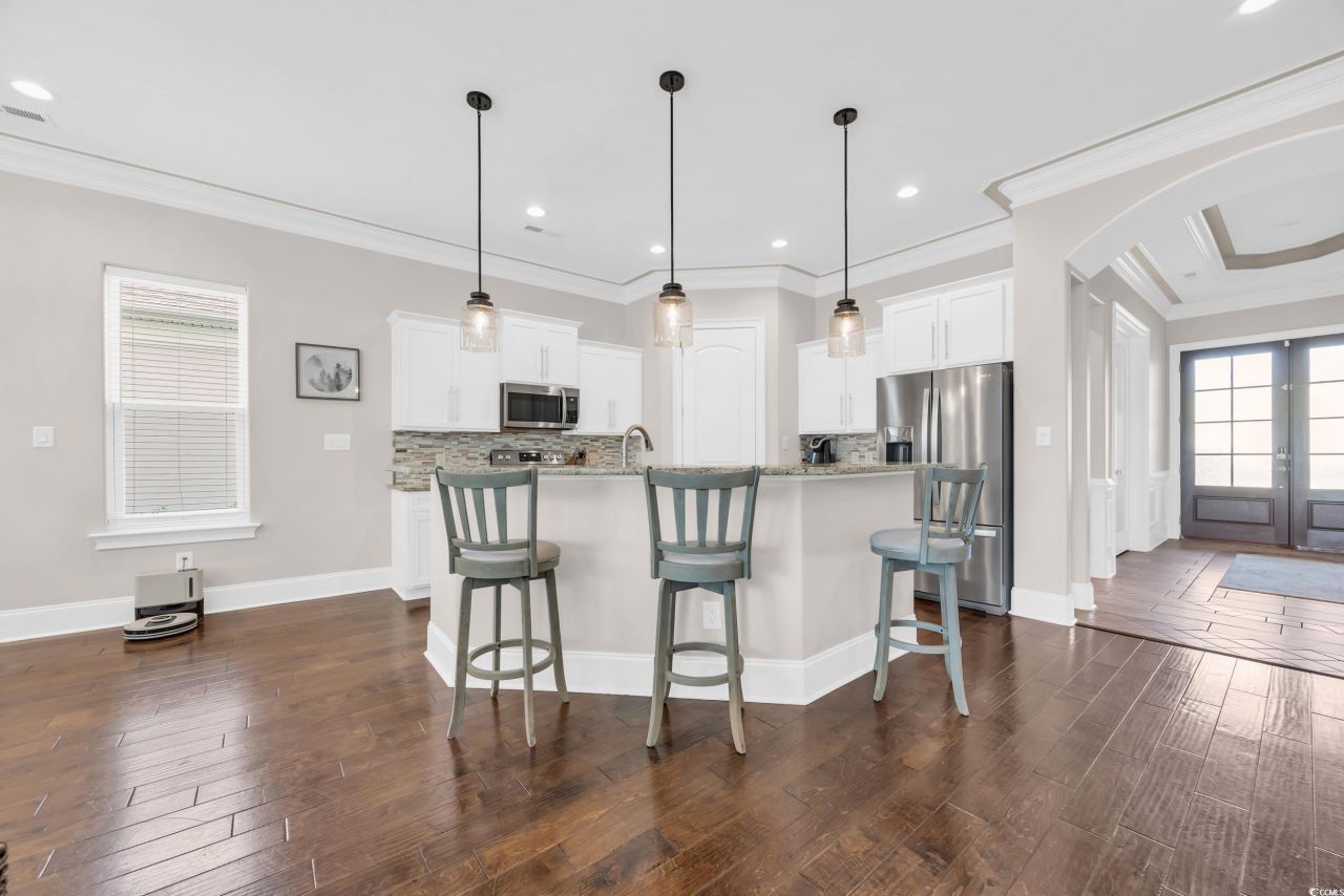 937 Bluffview Dr. Photo 16