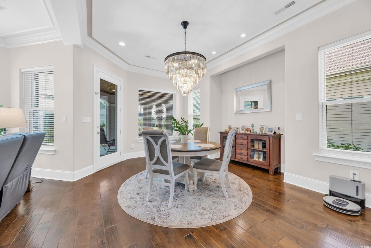 937 Bluffview Dr. Photo 22