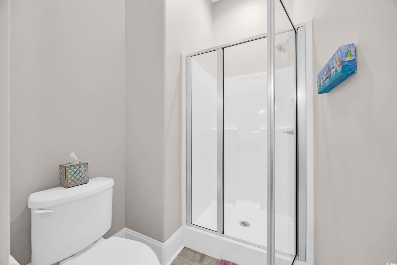 937 Bluffview Dr. Photo 33