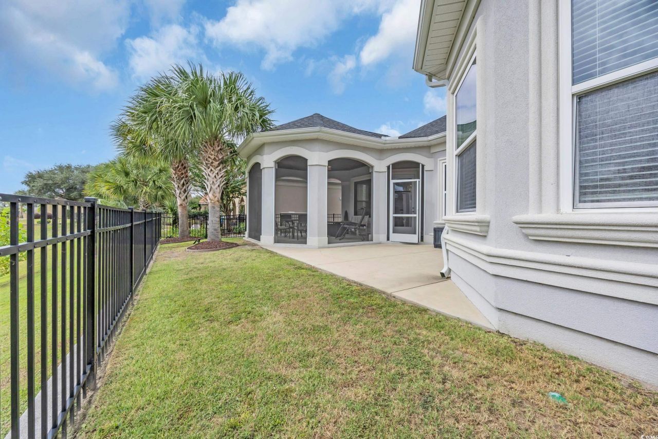 937 Bluffview Dr. Photo 36