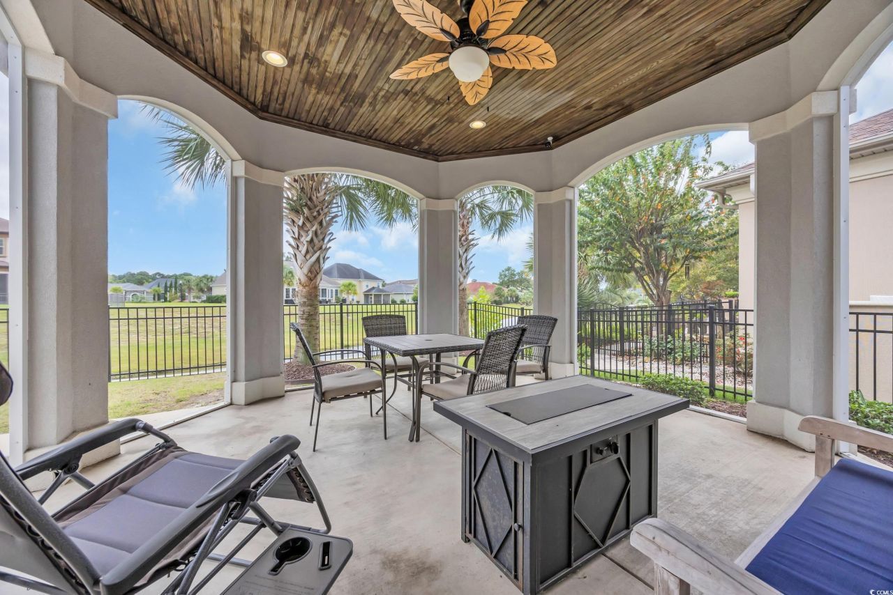 937 Bluffview Dr. Photo 5