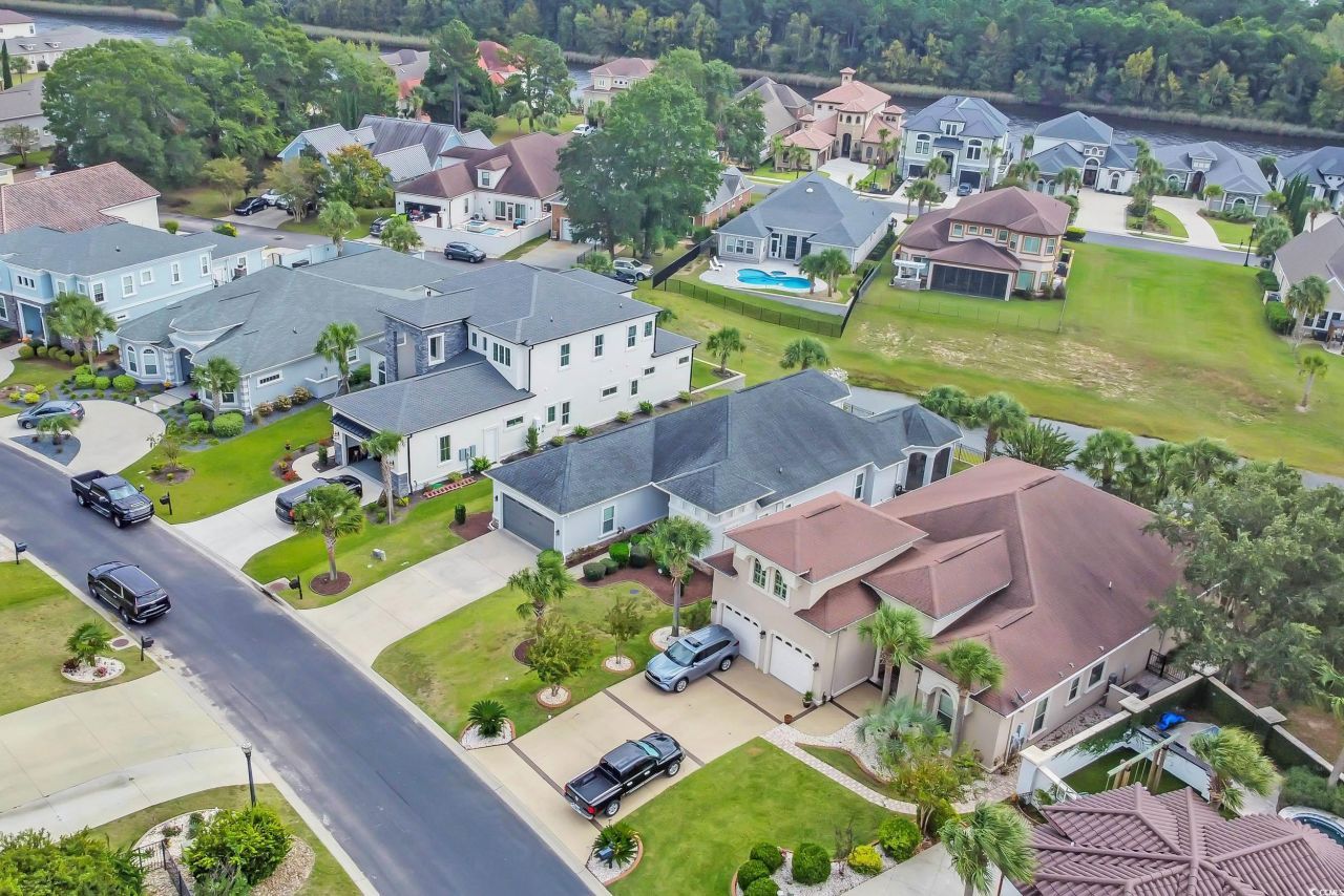 937 Bluffview Dr. Photo 8