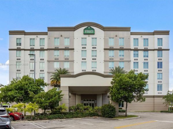 3755 NW 78th Ave, Doral, FL 33166