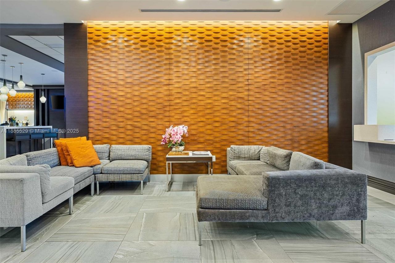 3755 NW 78th Ave, Doral, FL 33166 Photo