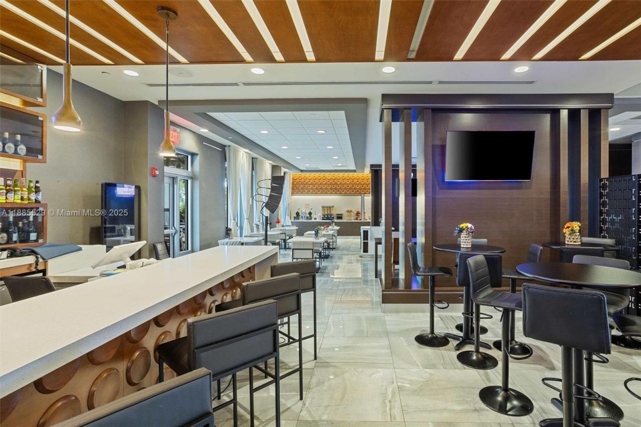 3755 NW 78th Ave, Doral, FL 33166 Photo