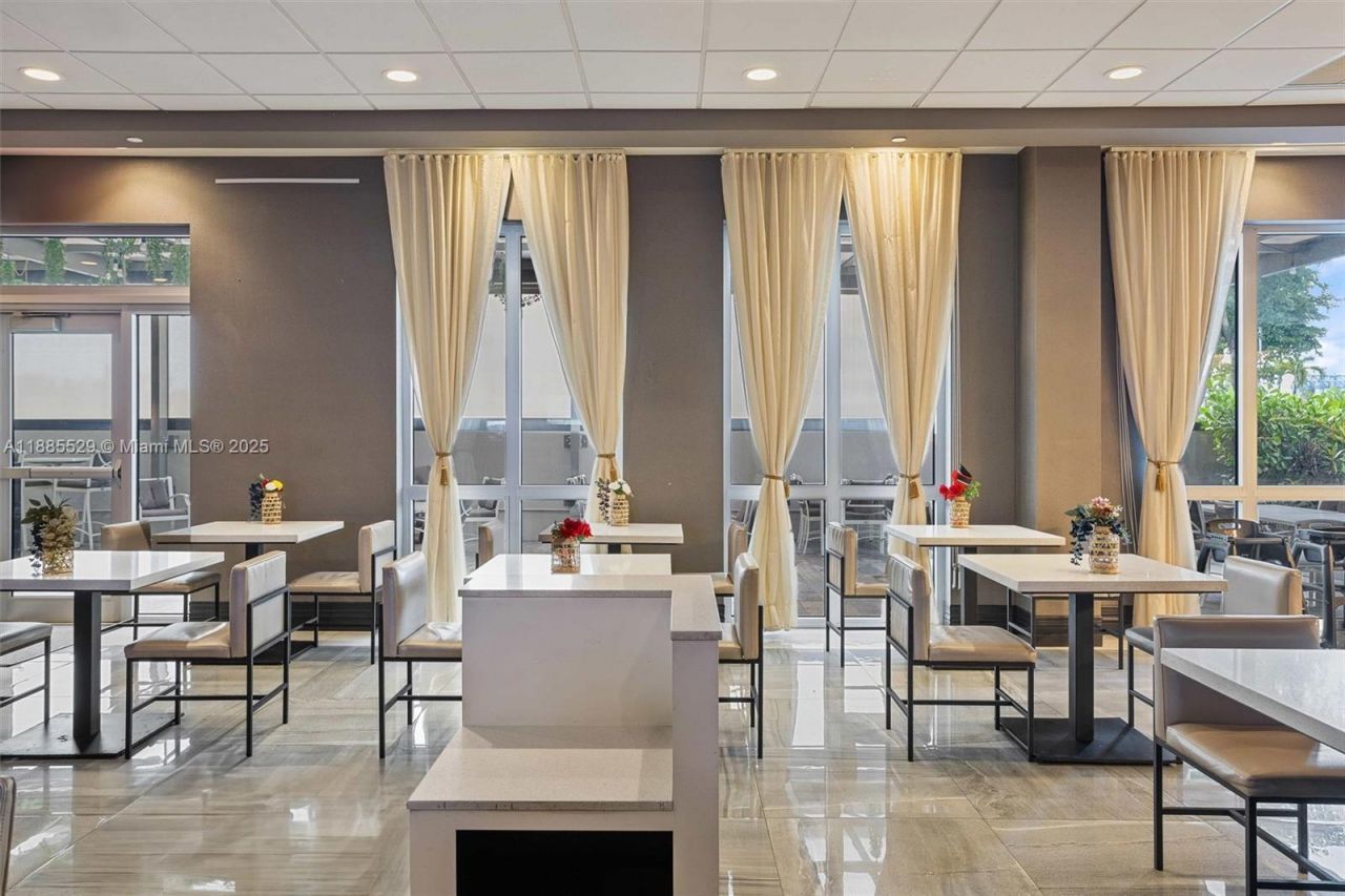 3755 NW 78th Ave, Doral, FL 33166 Photo