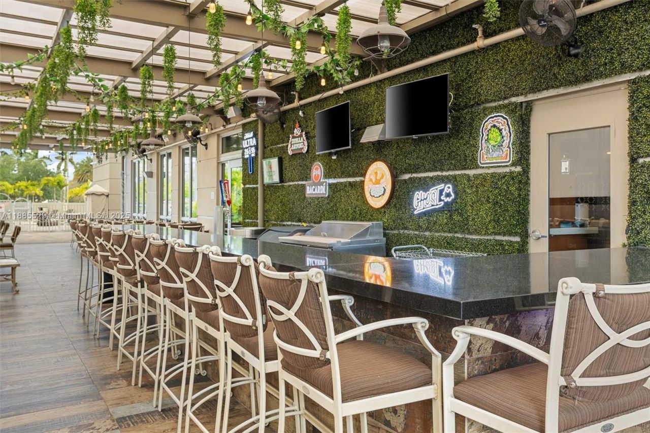 3755 NW 78th Ave, Doral, FL 33166 Photo