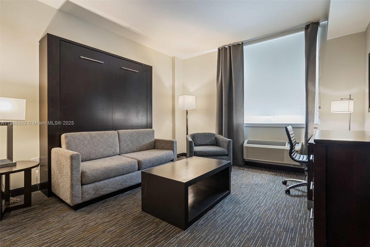 3755 NW 78th Ave, Doral, FL 33166 Photo