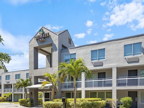 3959 NW 79th Ave, Doral, FL 33166