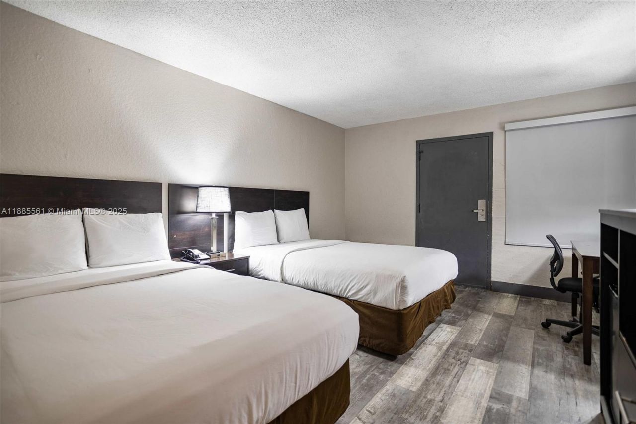 3959 NW 79th Ave, Doral, FL 33166 Photo