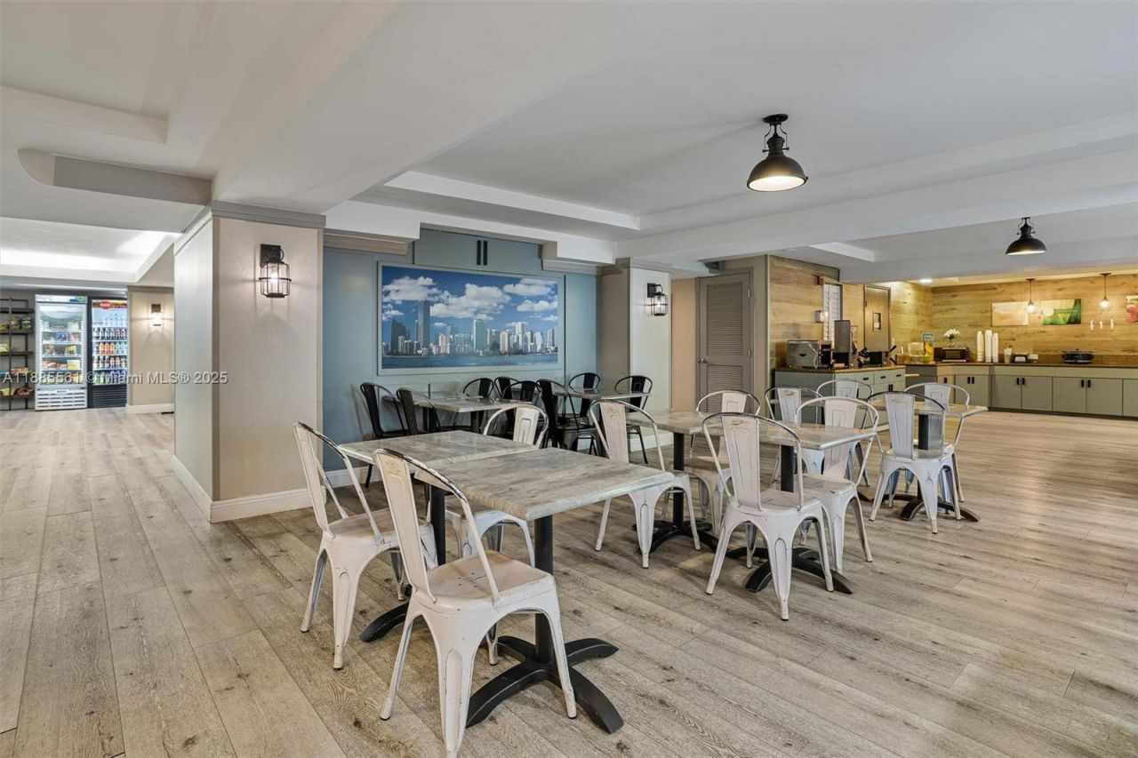 3959 NW 79th Ave, Doral, FL 33166 Photo