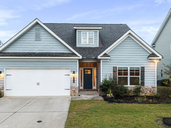 10849 Prairie Lake Drive, Apison, TN 37302