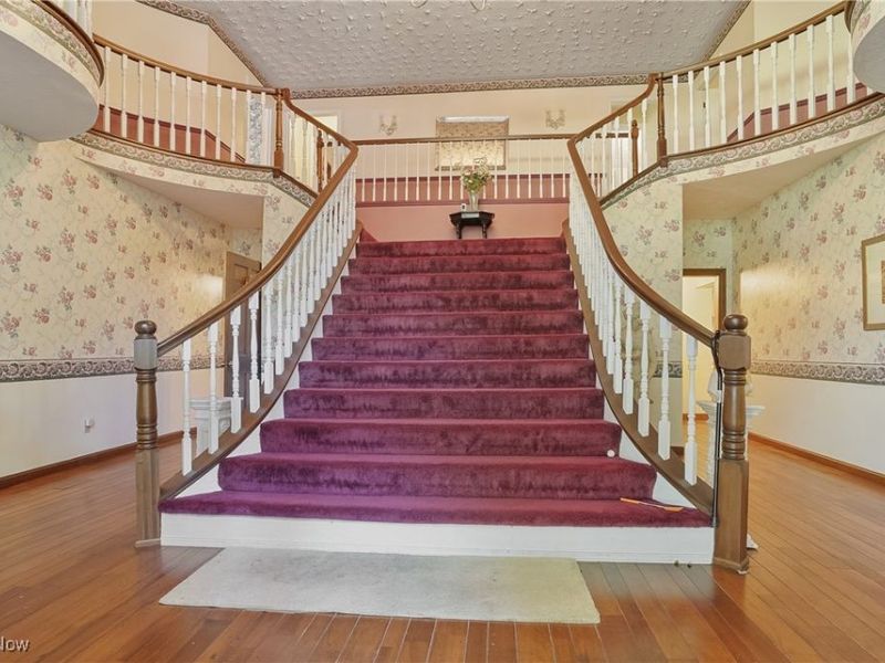 8650 Hidden Hills Drive SE, Howland, OH 44484 Photo 4