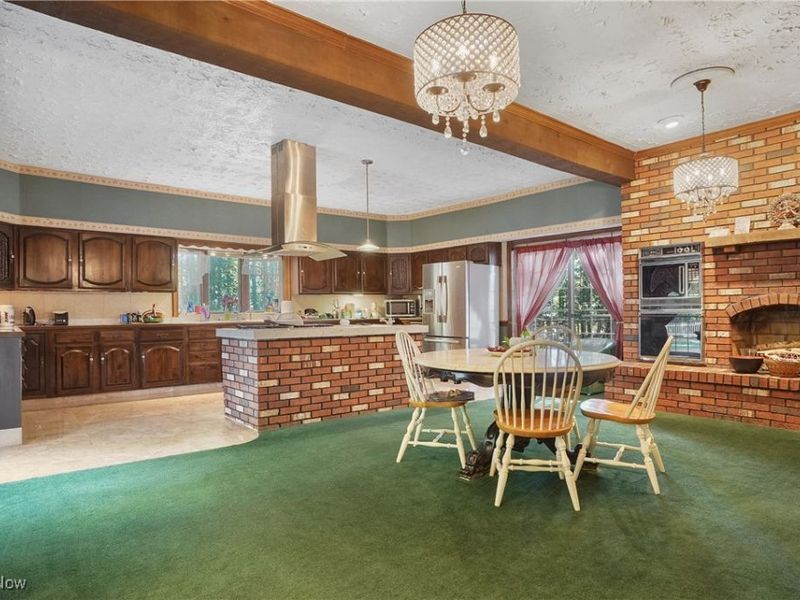 8650 Hidden Hills Drive SE, Howland, OH 44484 Photo 7