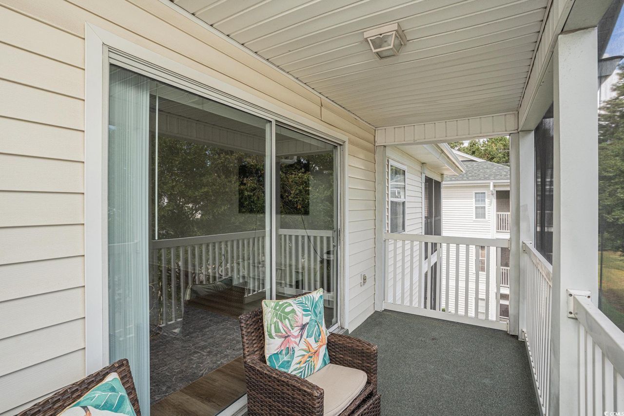 556 White River Dr. Photo 16