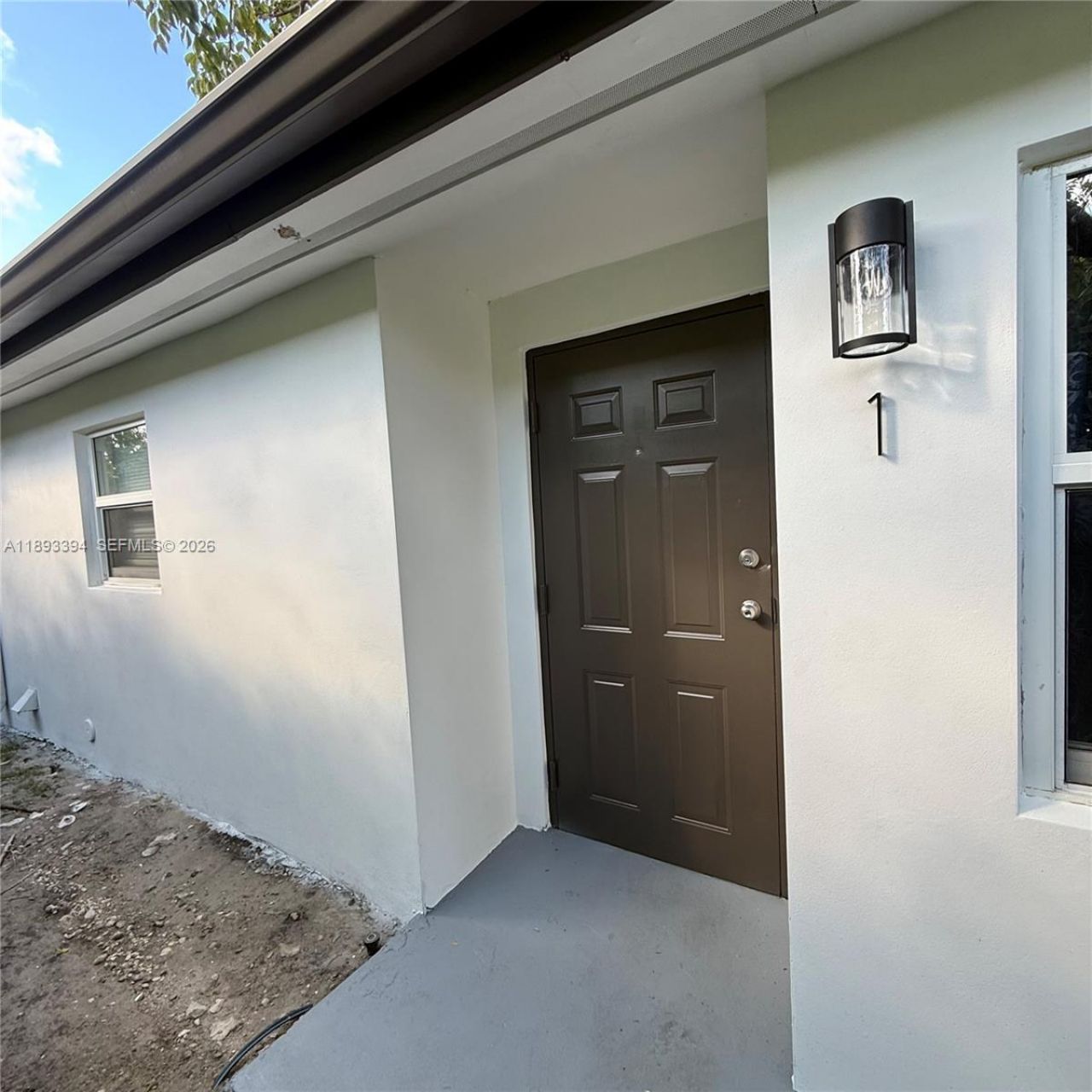 219 NW 7th Ct, Hallandale Beach, FL 33009 Photo