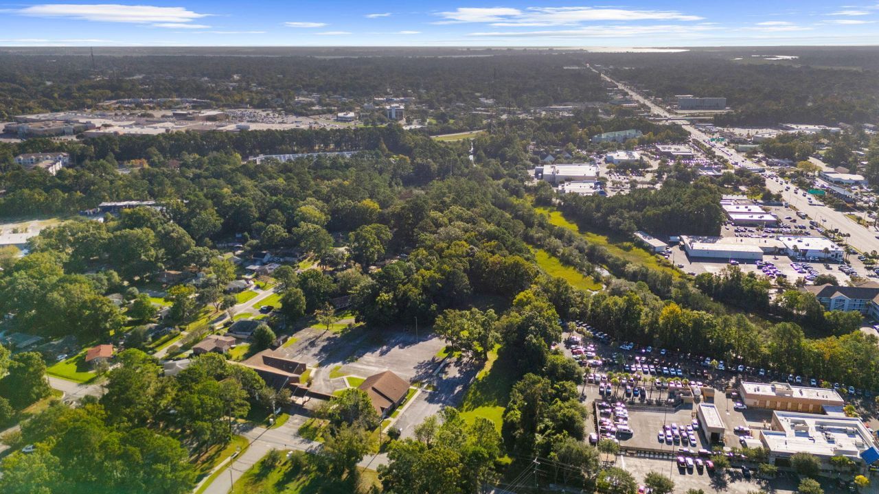 736 Savage Road Photo 12