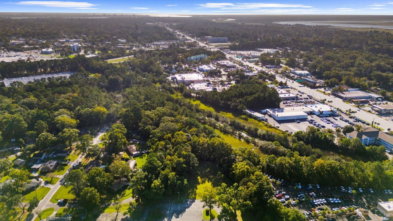 736 Savage Road Photo 14