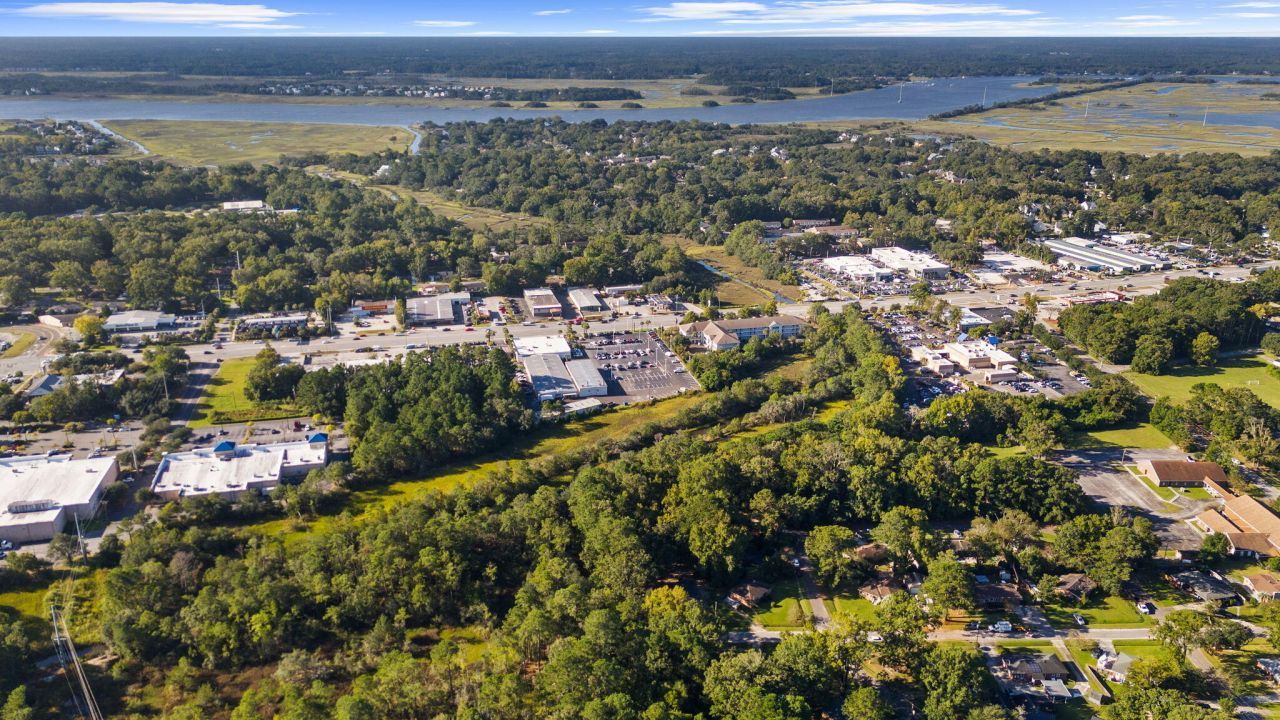 736 Savage Road Photo 20