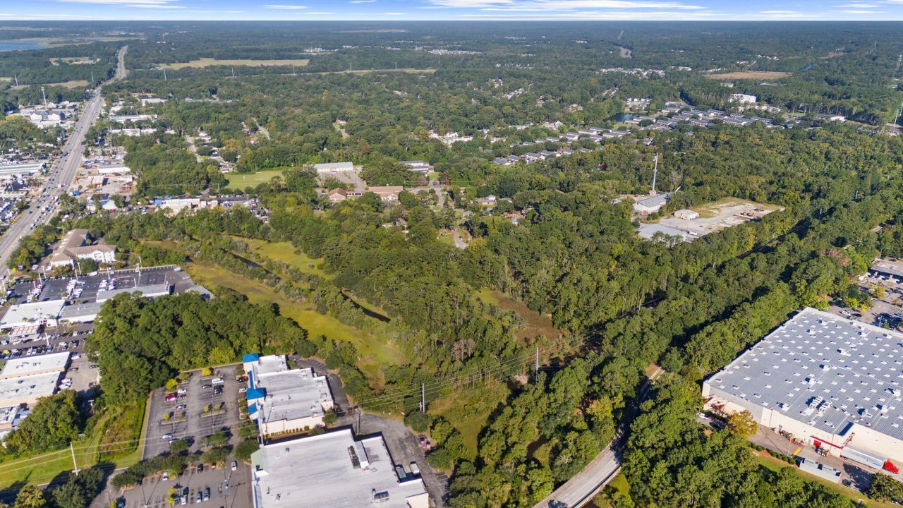 736 Savage Road Photo 26