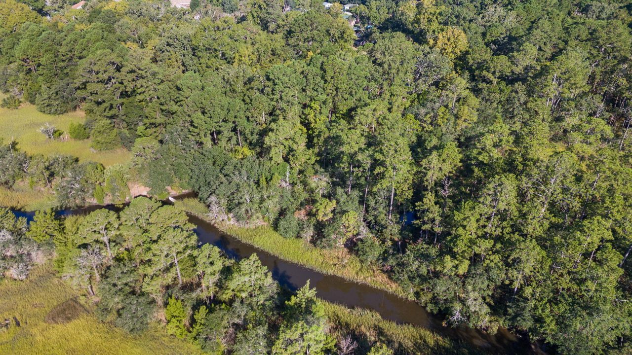 736 Savage Road Photo 30