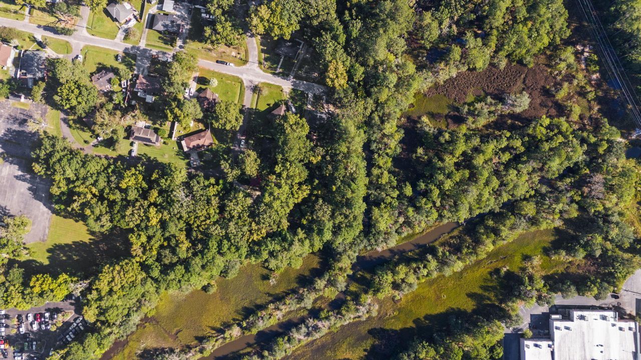 736 Savage Road Photo 34