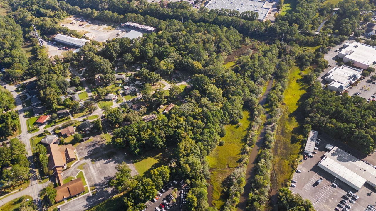 736 Savage Road Photo 35