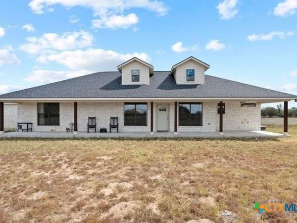 24091 State Highway 80, Gonzales, TX 78629