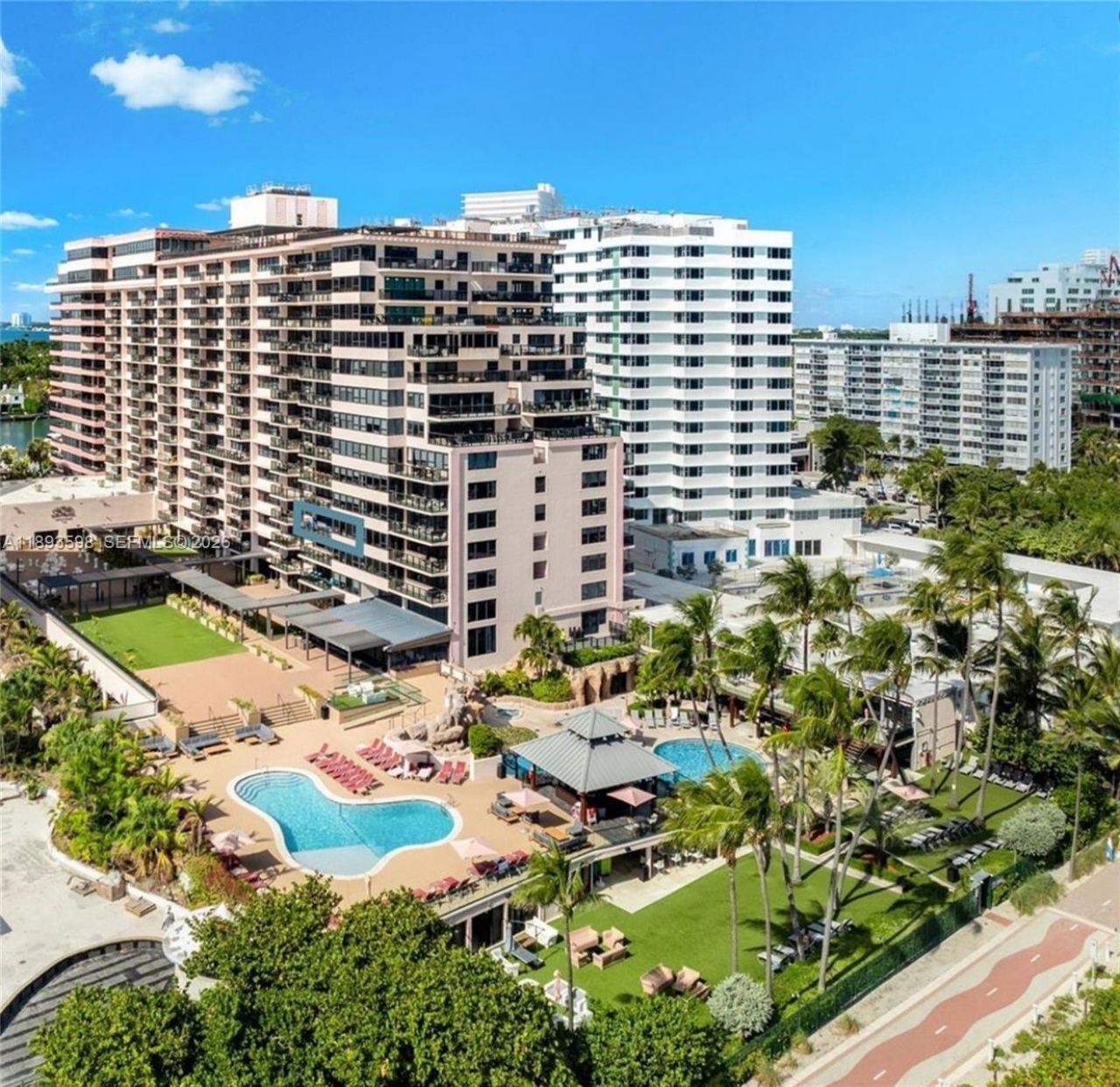 5225 Collins Ave, Unit 1411, Miami Beach, FL 33140 Photo