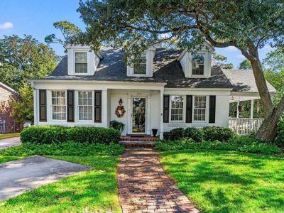 5502 Woodside Ave., Myrtle Beach, SC 29577