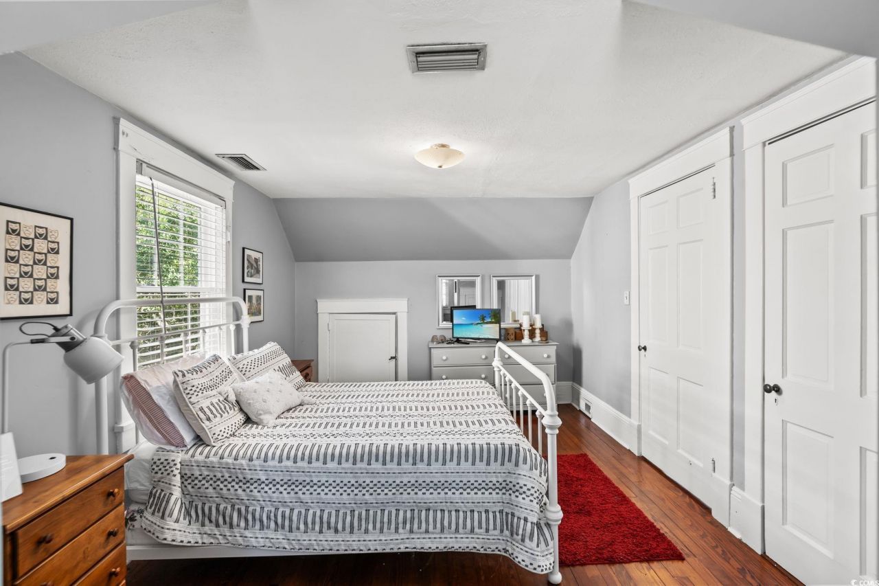 5502 Woodside Ave. Photo 17