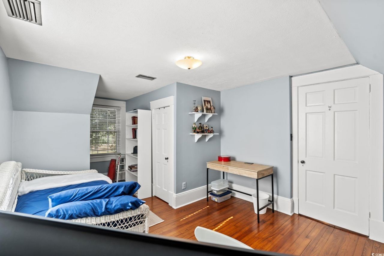 5502 Woodside Ave. Photo 22