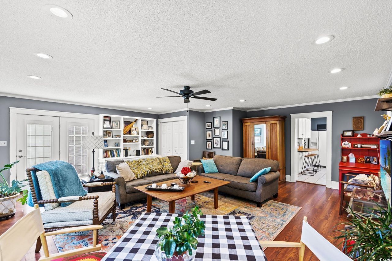 5502 Woodside Ave. Photo 9