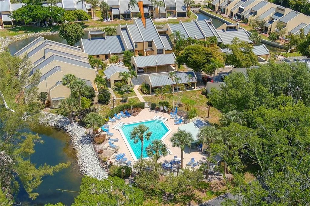 8765 Lateen Ln, Unit 203, Fort Myers, FL 33919 Photo