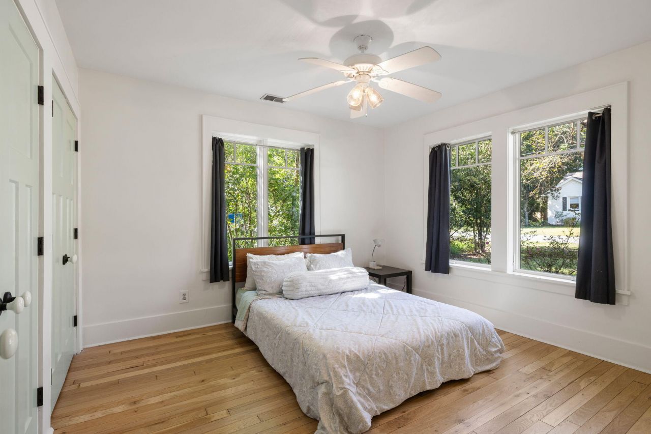 12 Stratford Road Photo 17