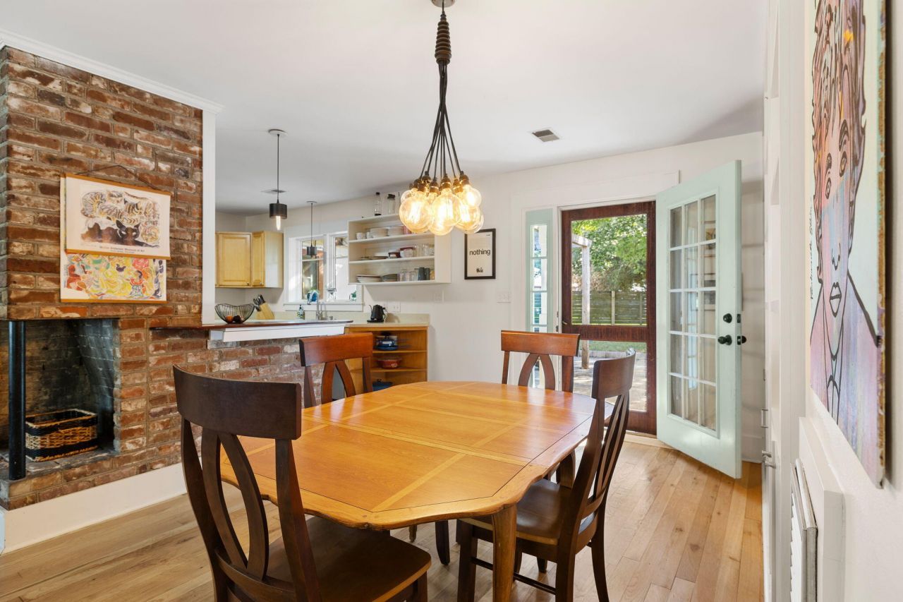 12 Stratford Road Photo 5