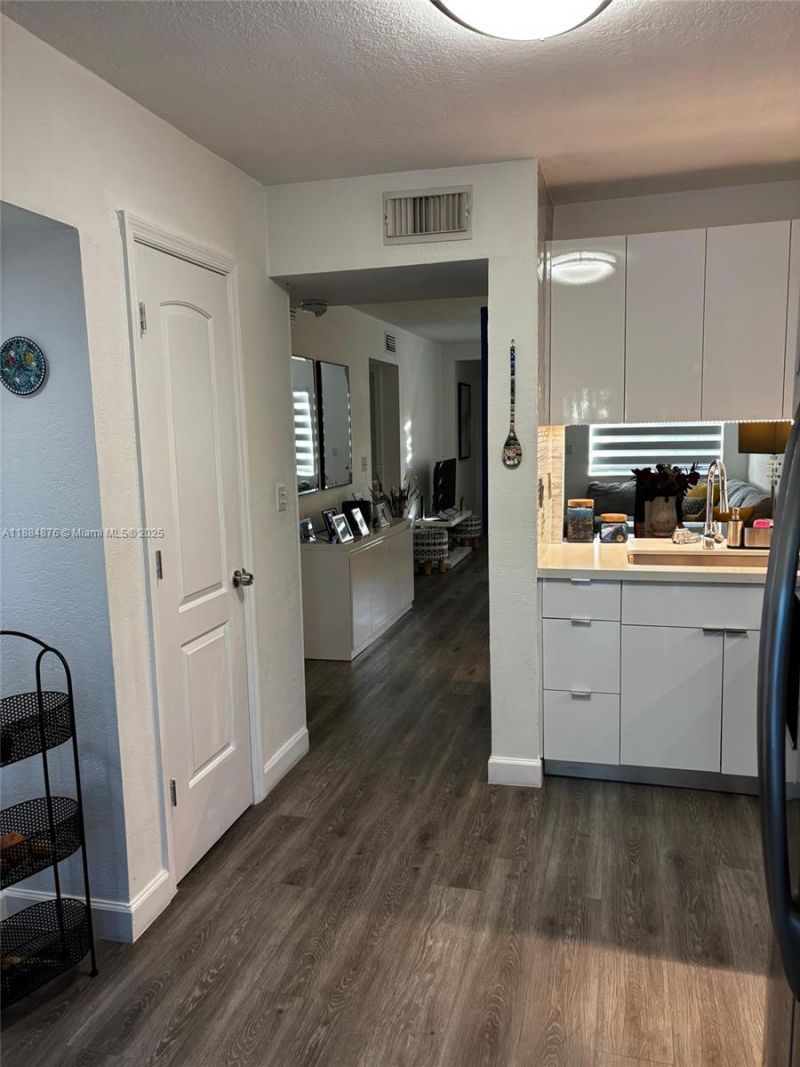 6445 SW 130th Pl, Unit 605, Miami, FL 33183 Photo