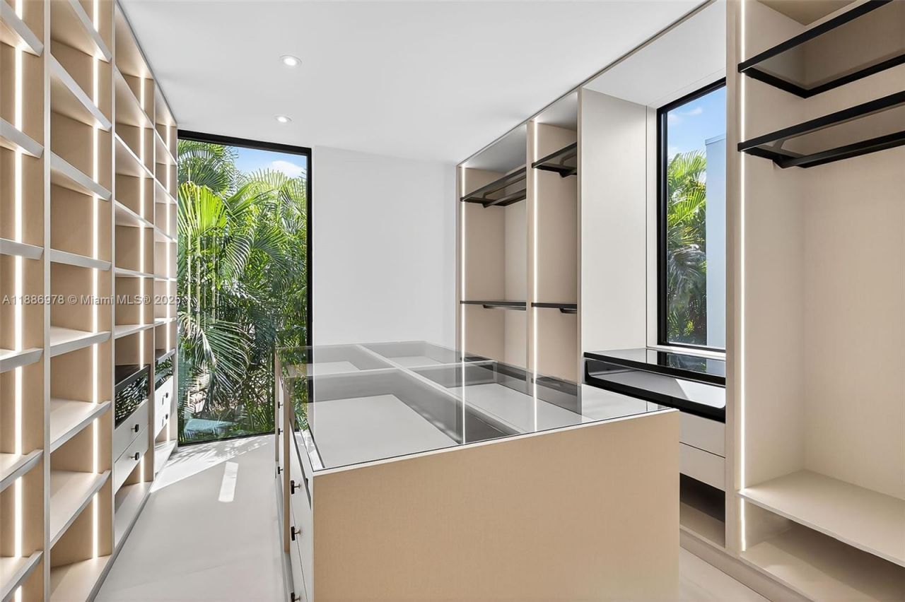 620 Solar Isle Dr, Fort Lauderdale, FL 33301 Photo