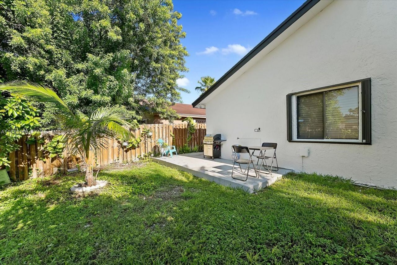 13556 SW 285th Ter, Homestead, FL 33033 Photo