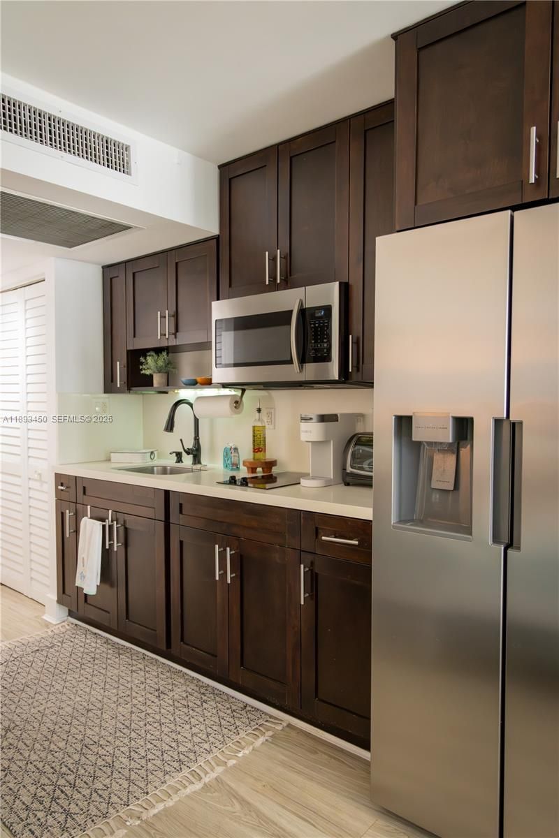 19201 Collins Ave, Unit 720, Sunny Isles Beach, FL 33160 Photo